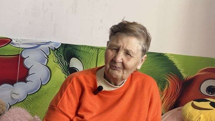 Meet Vira: ‘We Really Want the War to End’, &: How to Prepare for Hurricanes